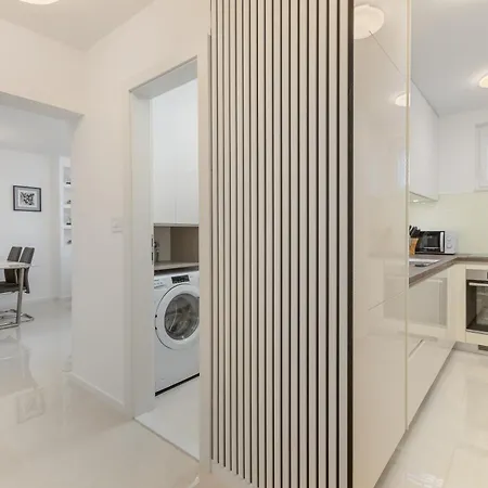 Apartamento Sky, Free Private Parking *
