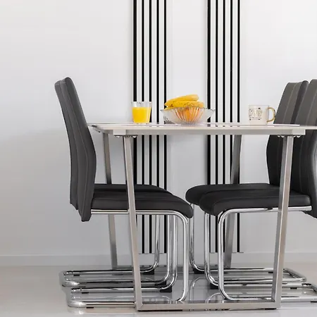 Sky, Free Private Parking Apartamento